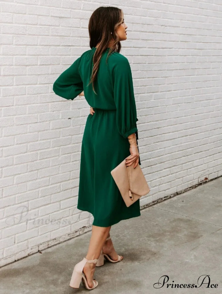 Women’s O Neck Elegant Half Sleeve Big Swing Party Dress M / BURGUNDY